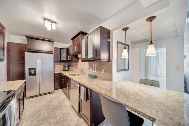 Kitchen 6