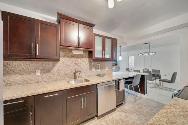 Kitchen 3