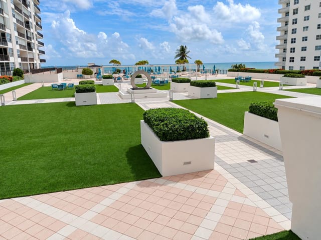 4280 Galt Ocean Drive 2C, Fort Lauderdale, FL 33308