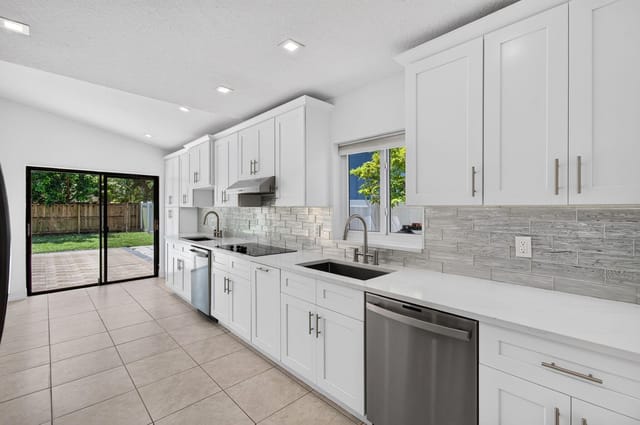 7602 Silver Woods Court, Boca Raton, FL 33433