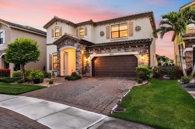 8872 Sandy Creek Way, Lake Worth, FL 33467