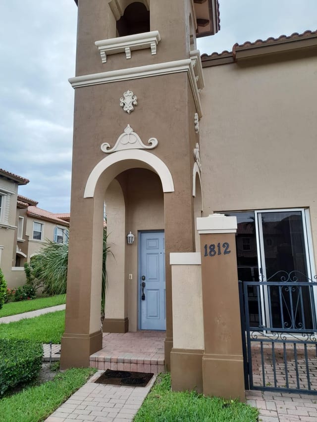 6516 Morgan Hill Trail 1812, West Palm Beach, FL 33411