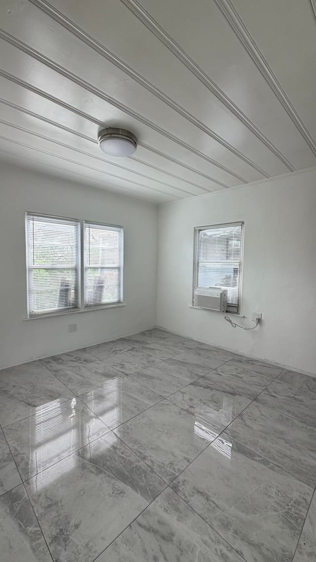 512 SE 21ST Avenue B, Boynton Beach, FL 33435