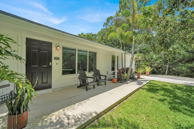 fr porch 2 12216
