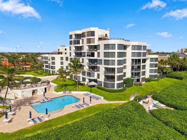 2565 S OCEAN Boulevard 211N, Highland Beach, FL 33487
