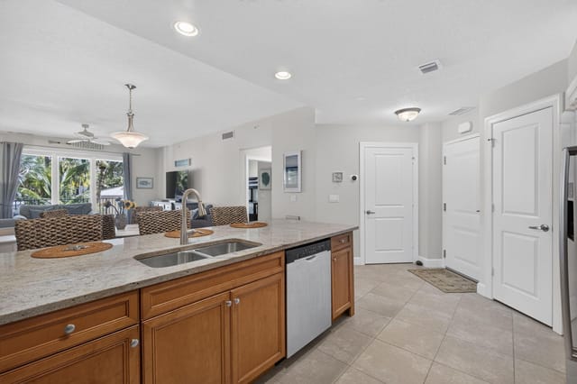 Open Kitchen