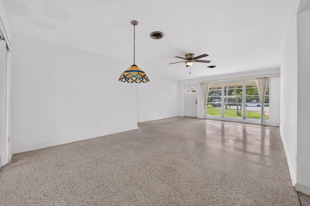 1053 dining living