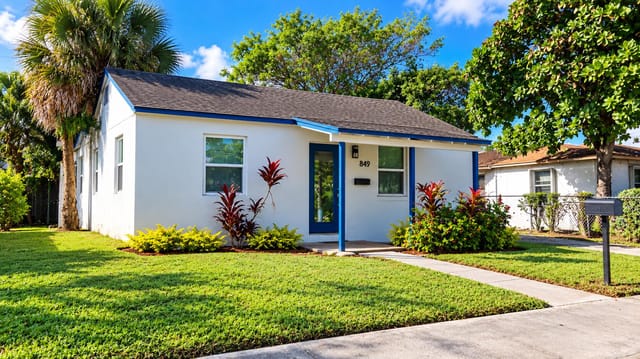 849 W 2ND Street A, Riviera Beach, FL 33404
