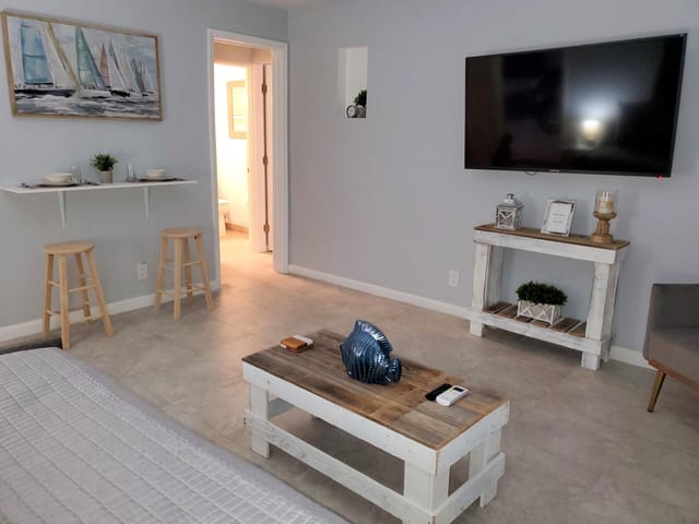 413-415Southeast23rdStreet_72108_1