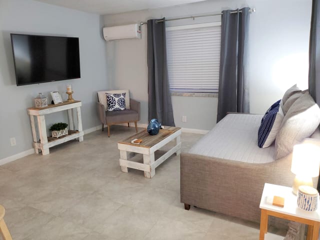 413-415Southeast23rdStreet_72108_9