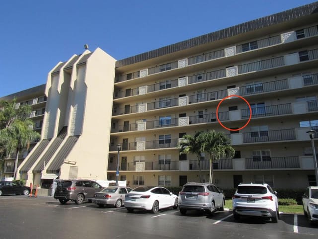 3300 W Rolling Hills Circle Apt 408, Davie, FL 33328