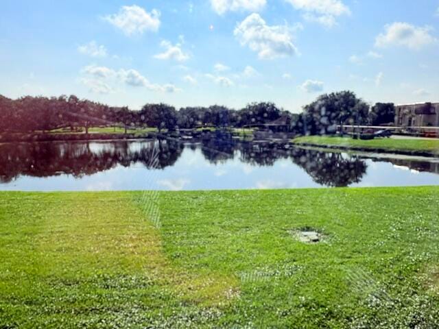 5380 WOODLAND LAKES Drive 216, Palm Beach Gardens, FL 33418