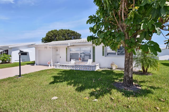 130 NW 14TH Street, Boynton Beach, FL 33426