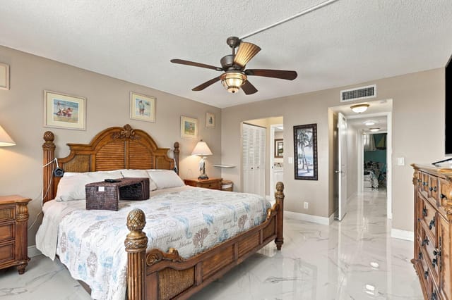 2-web-or-mls-145_S_Ocean_Unit_611_001 co