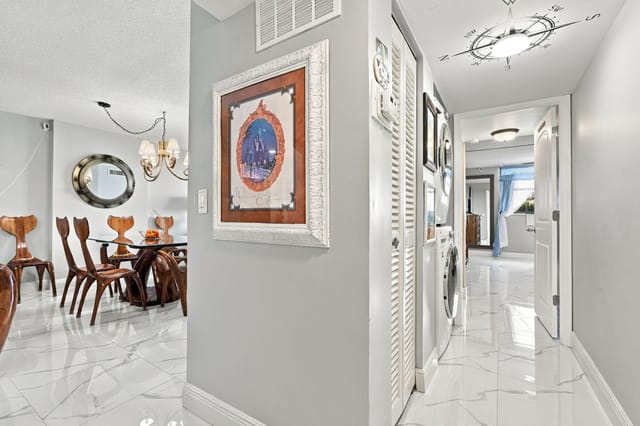 7-web-or-mls-145_S_Ocean_Unit_611_007