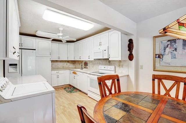 14 D westgate kitchen