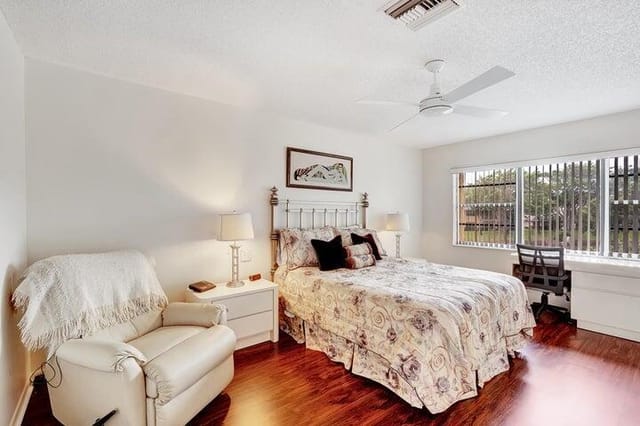 14 D westgate second bedroom