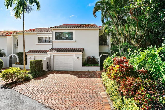 5598 N Ocean Boulevard, Ocean Ridge, FL 33435