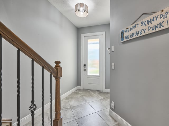 Entry/Foyer