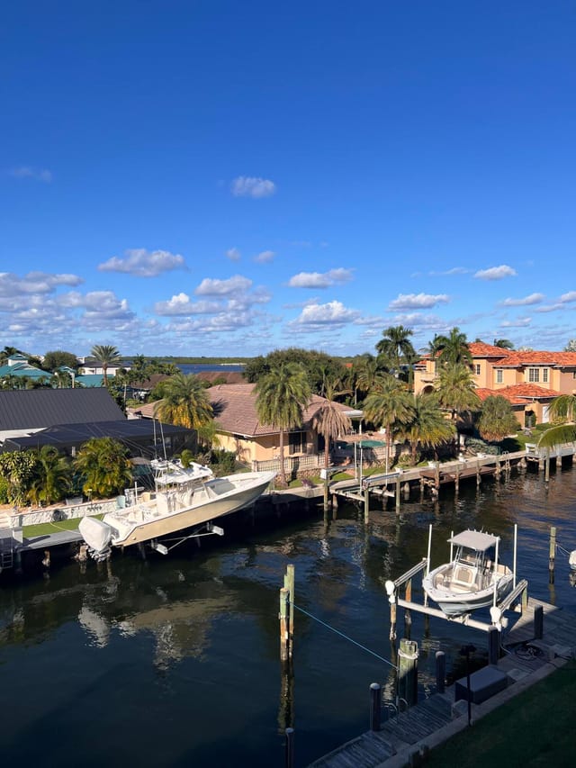 109 PARADISE HARBOUR Boulevard 412, North Palm Beach, FL 33408
