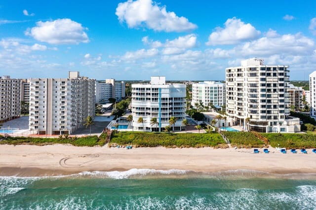 3211 S Ocean Blvd 402