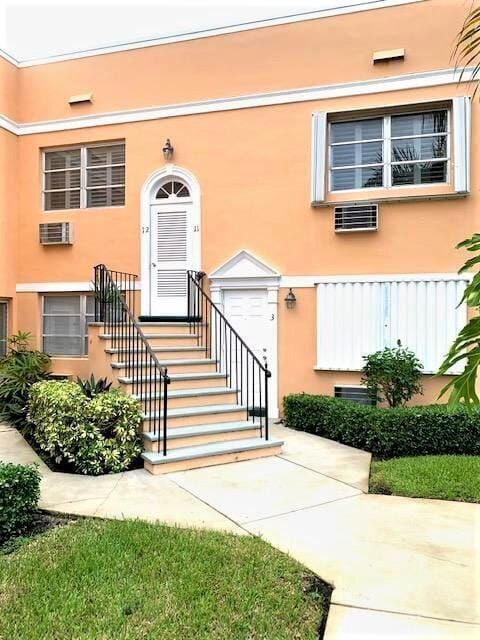 101 S Golfview Road, Lake Worth Beach, FL 33460