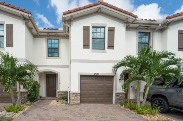 2016 Sugar Maple Drive, Riviera Beach, FL 33410