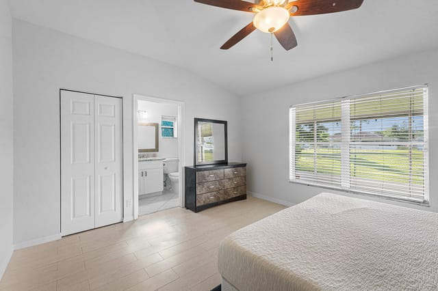 017-5427ClubCircle-Haverhill-FL-33415-SM