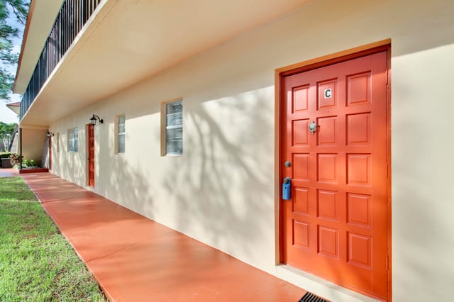 1989 SW PALM CITY Road C, Stuart, FL 34994