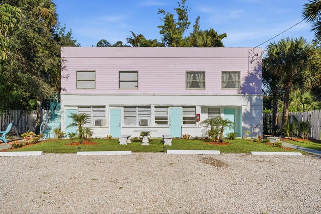 640 SW Bryant Avenue Unit 2, Stuart, FL 34994