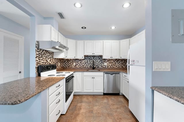6253 Bay Club Dr unit 3_014