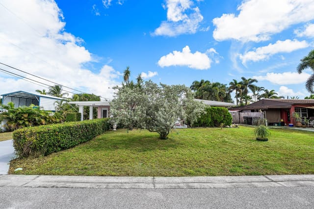 001-418VirginiaDrive-LakeWorthBeach-FL-3
