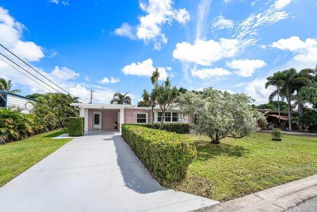418 VIRGINIA Drive, Lake Worth Beach, FL 33461