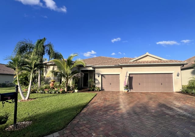 4613 SW Scrub Pine Terrace, Palm City, FL 34990