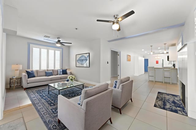 07 - Living Room_VS_decl
