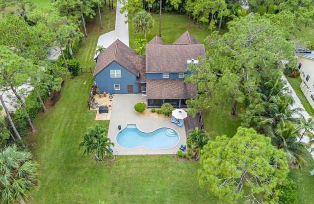 10070 TRAILWOOD Circle, Jupiter Farms, FL 33478