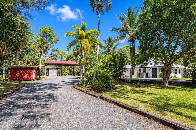 2nd Driveway