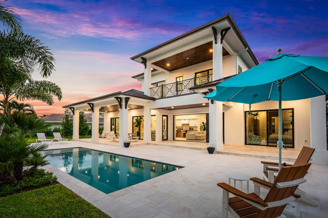 325 Fairway N, Tequesta, FL 33469