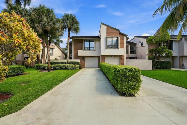22932 IRONWEDGE Drive, Boca Raton, FL 33433