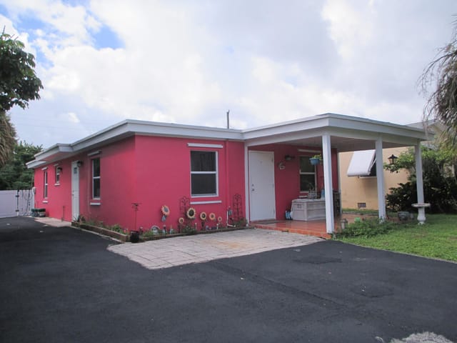 626 Minnesota Street, Lantana, FL 33462