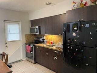 2200 Kitchen