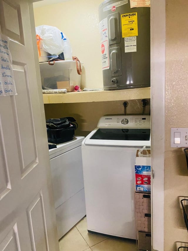 2200 Laundry Rm