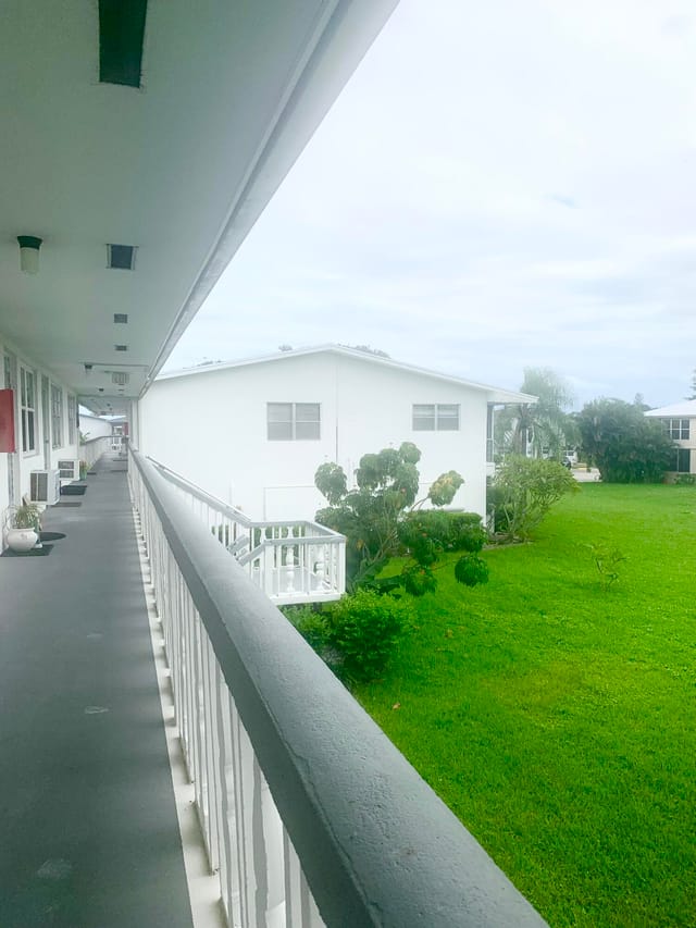 137 Coventry F, West Palm Beach, FL 33417