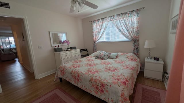 2880 Lake Osborne dr 109 17