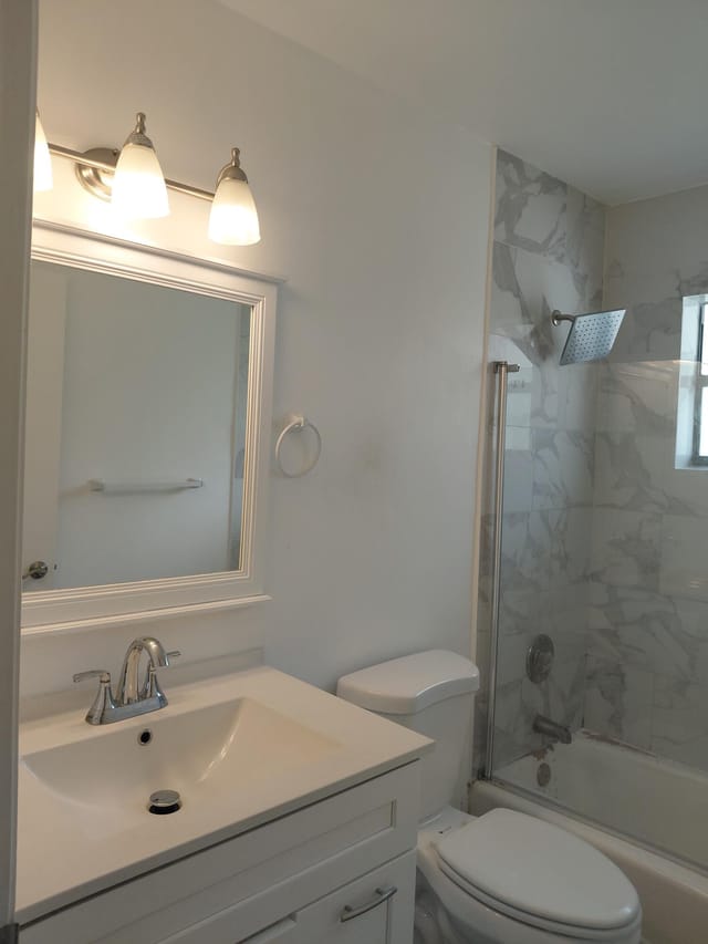 1008 NE 33RD Street, Oakland Park, FL 33334
