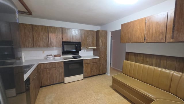 1033 SW 25TH Place, Boynton Beach