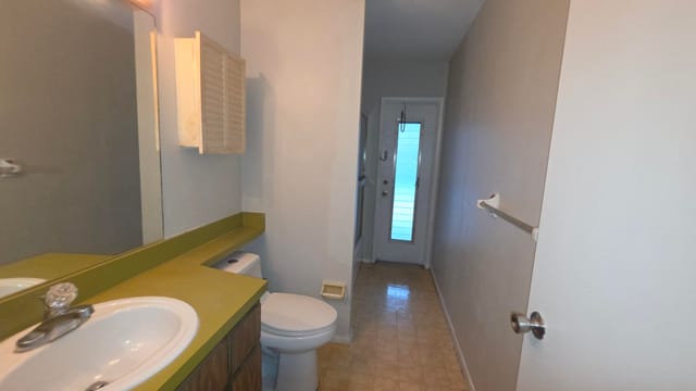 1033 SW 25TH Place, Boynton Beach