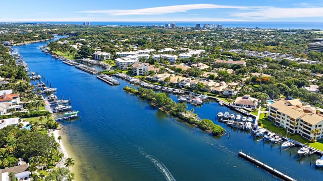 514 OAK HARBOUR Drive, Juno Beach, FL 33408