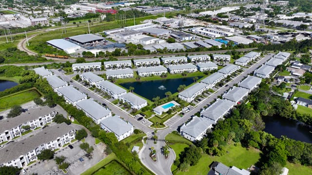 dji_fly_20261026_143432_0043_17930404022