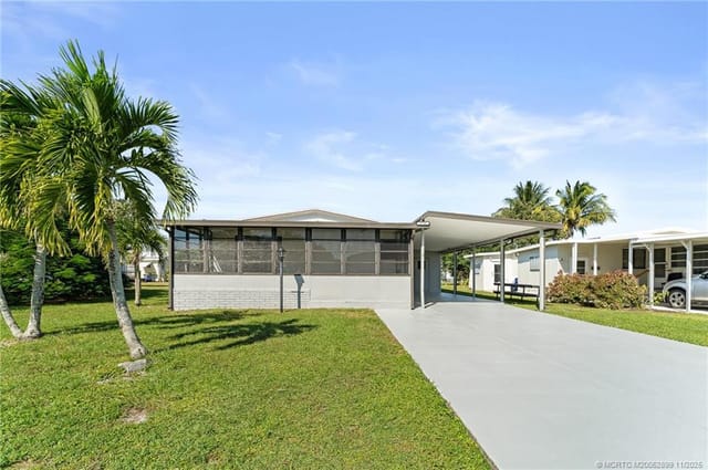 2733 SW Thunderbird Trail, Stuart, FL 34997